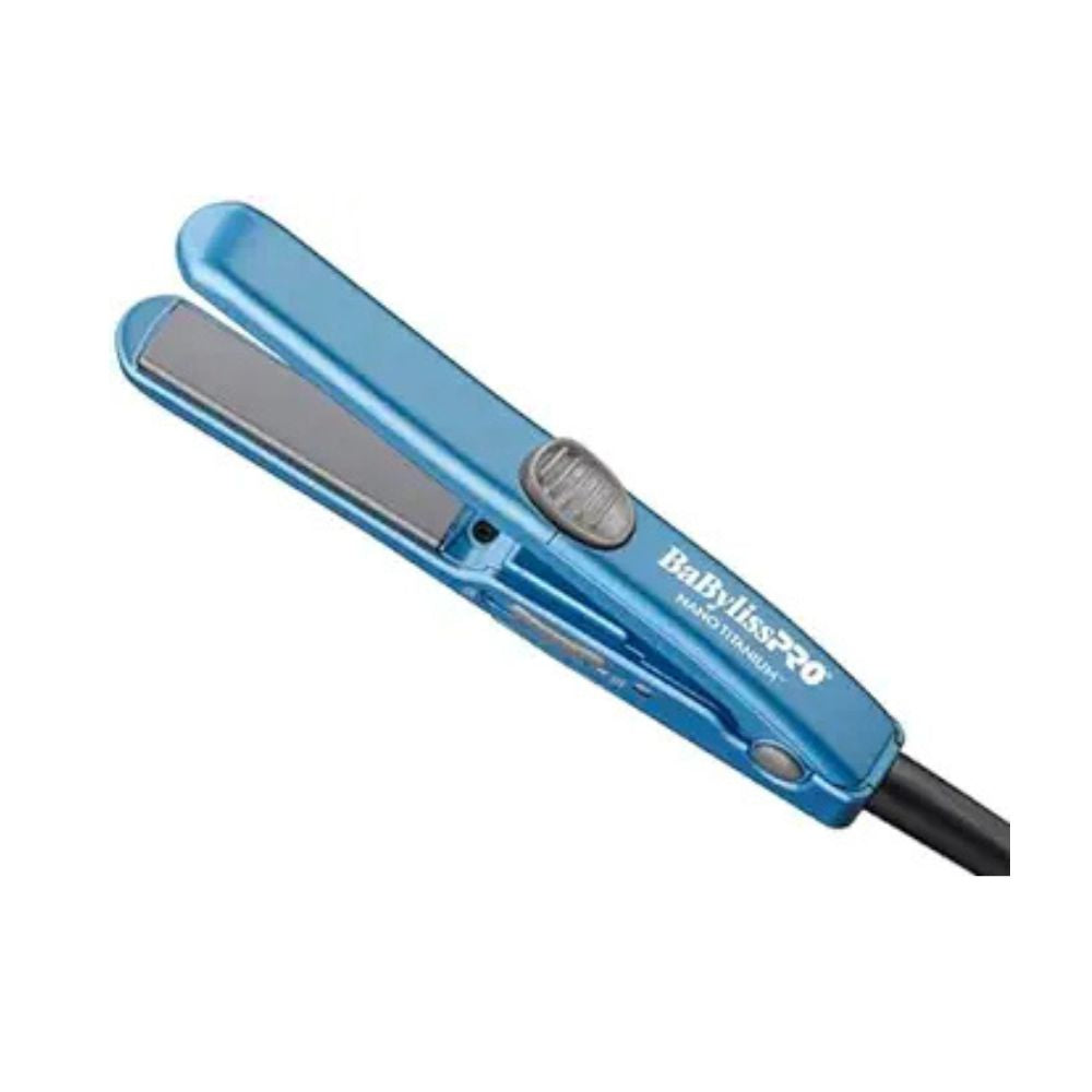 BaBylissPRO Nano Titanium™ Mini Iron & Pouch